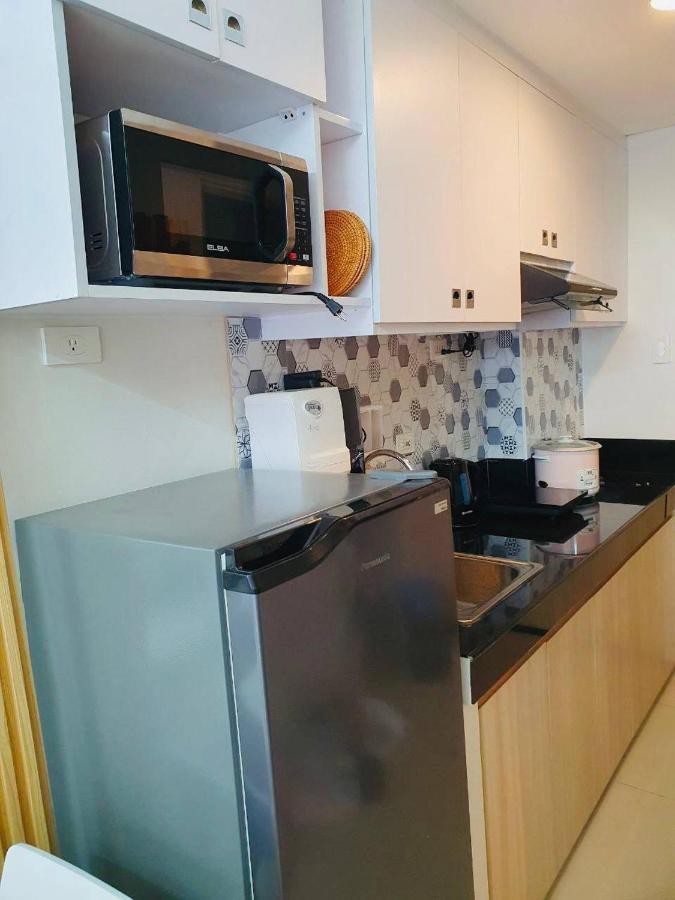 2 Bedroom Condo Vine Residences Quezon City With Pool Wifi Karaoke Board Games Netflix Εξωτερικό φωτογραφία