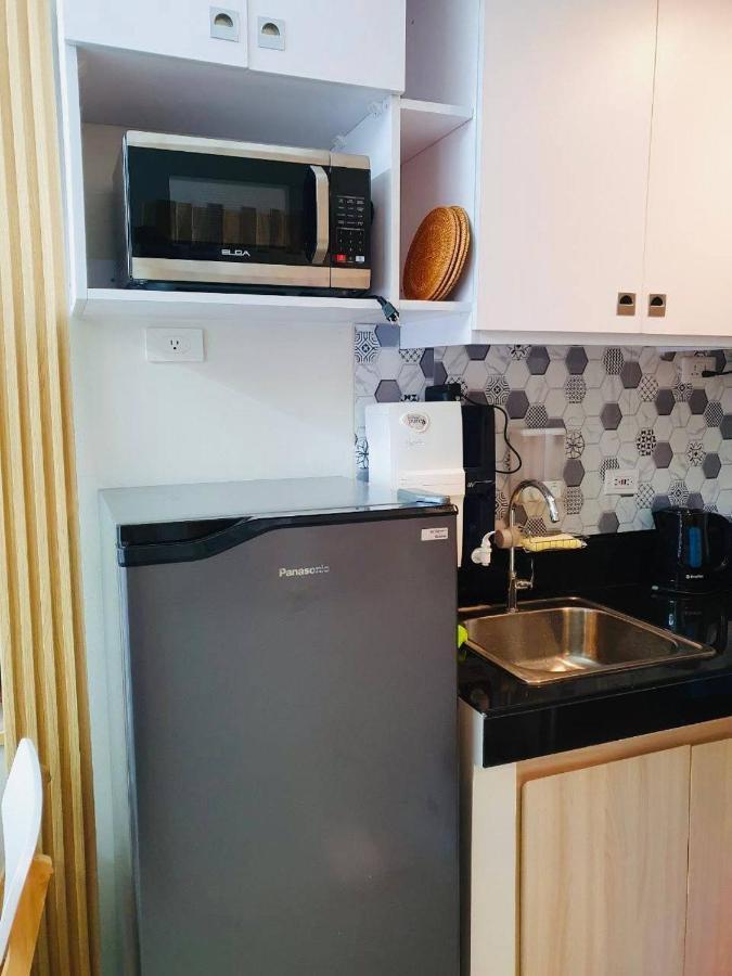 2 Bedroom Condo Vine Residences Quezon City With Pool Wifi Karaoke Board Games Netflix Εξωτερικό φωτογραφία